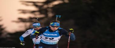 耐用且抗压的运动地面材料